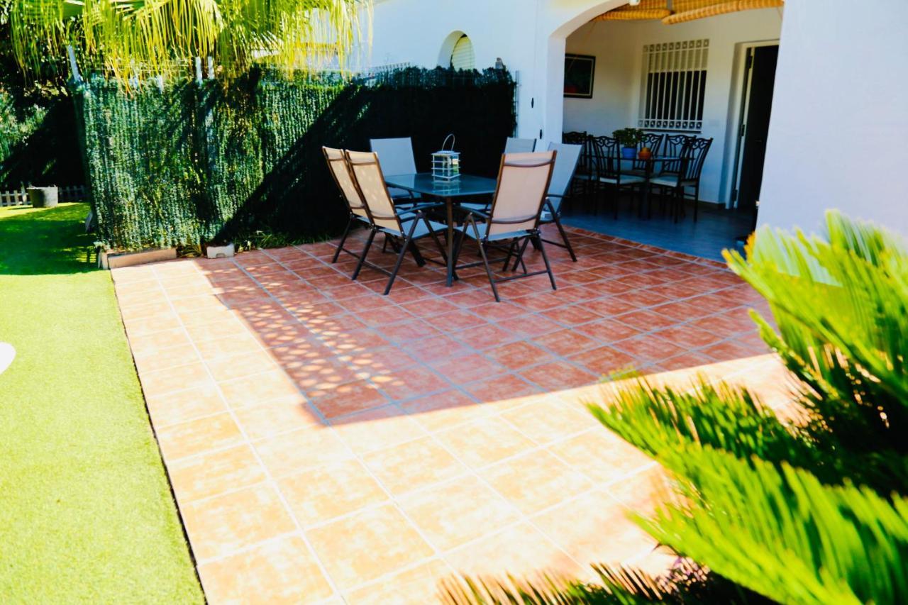 Chalet La Marina Denia Bagian luar foto